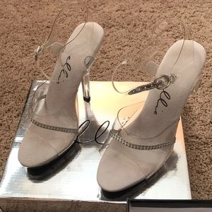 Posing heels for fitness competition